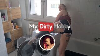 Stiefschwester Valery Venom erteilt Stiefbruder eine Lektion