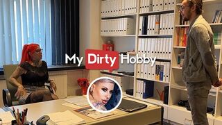 Cat Coxx zeigt ihre geilsten Oralsex Szenen