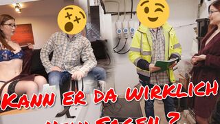 TinyEmily prüft den Kerl ob er nein zum Ficken sagen kann
