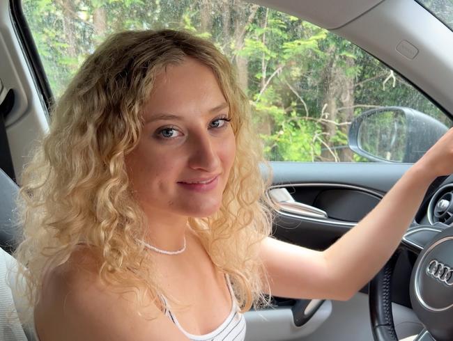 Miley-Summer lässt sich zum ersten Mal im Auto bumsen