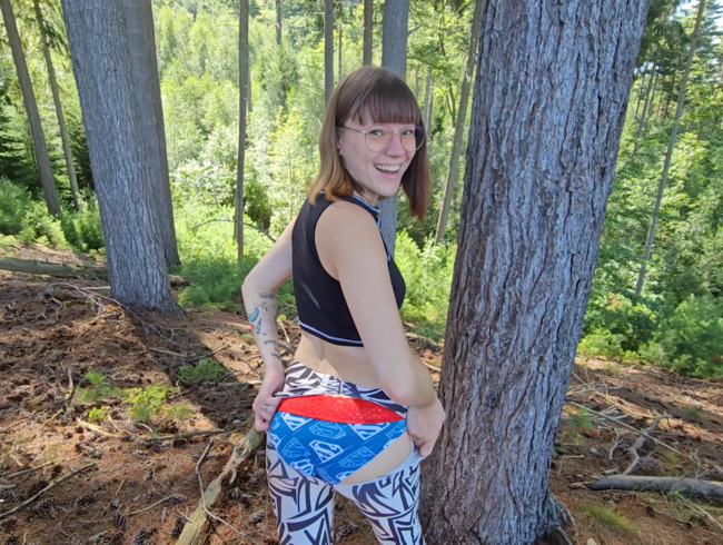Beim Outdoor Quickie zerreißt BettDuett die Leggings