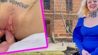 Beim ersten Date mit Valery_Venom bringt er seinen Kumpel mit