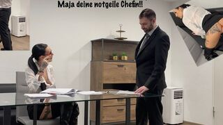 Die notgeile Chefin Maja-Bach macht ein unmoralisches Angebot am Arbeitsplatz