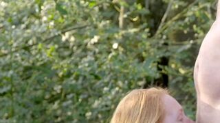 Gingercat-Phine fickt zum 2. Mal im Wald