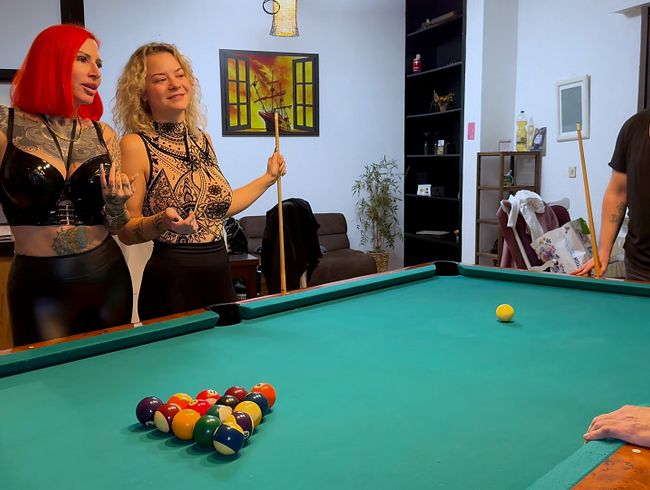 Wette mit Cat-Coxx eskaliert zum Gangbang