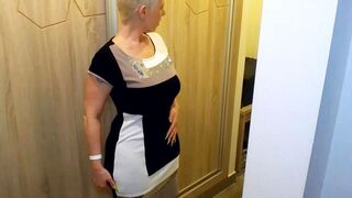 (Melissa Deluxe) Zuckende Pussy spritzt zum Feierabend