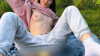 Emmi-Hill verführt den neuen Kamera Mann