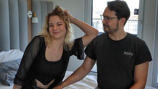 Anna-Lena-Sofia lässt sich von einem User benutzen