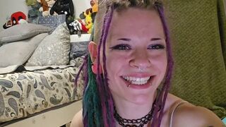 ViGothFox - Ist das zu gewagt? Ich zeige zum1 . Mal meine Pussy ganz nah und fasse sie an