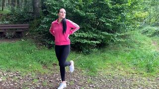 Der-Porno-Beamte - Gymgirl bekommt einen geilen Creampie