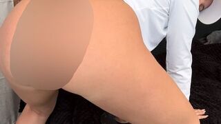 Mary Peach masturbiert heimlich auf der Terrasse