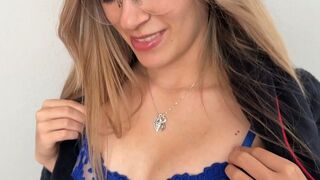 Luckylucy18 bumst direkt mit dem neuen Nachbarn