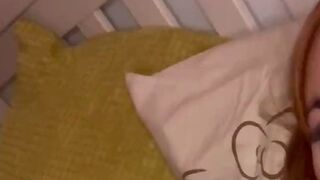 Selina-Frost erlebt einen heftigen Orgasmus