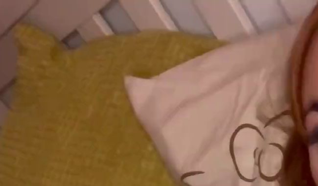 Selina-Frost erlebt einen heftigen Orgasmus