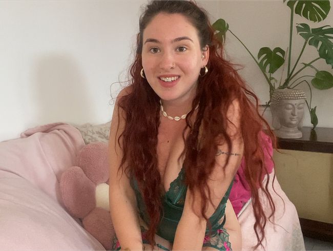 Bella_Bacio zeigt einfach ihre Titten
