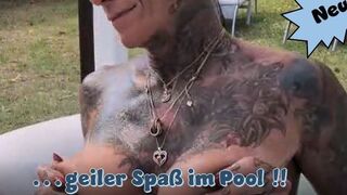 Lucyyyyylove liebt feuchten Pool Sex