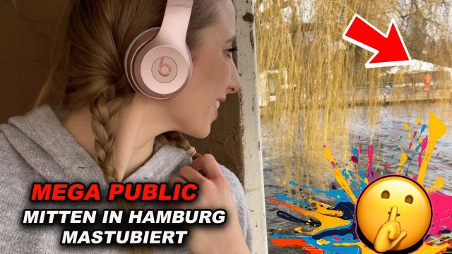 Hanna-Secret - Public Action mitten in Hamburg