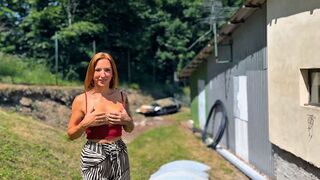 Sexy-Rachel lässt sich in der Besenkammer ficken