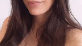 Jessy_outside dreht ein süßes Video von sich