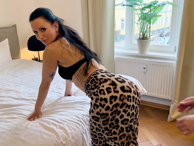 Kati-French @ Nachbar rotzt gern in meine Milffotze