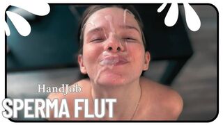 Roxi-black: Handjob gleich nach dem Aufwachen