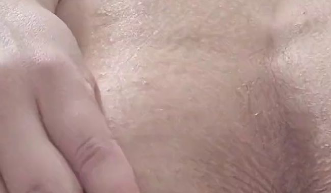 Junge Slowakin OvechkinovaSasha strippt für dich