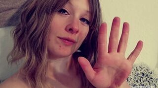 sexyvenushuegel masturbiert einfach jeden Tag
