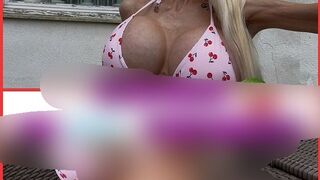 Komm, wir ficken am Pool @ Sexxy-Angie