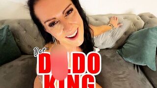 Texas-Patti schiebt sich den Dildoking ins Arschloch