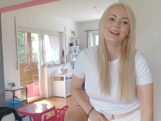 Alex-Blond zeigt sich endlich nackt