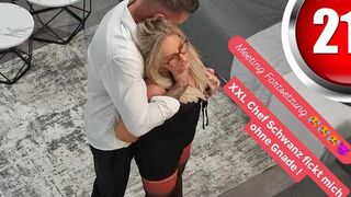 Studentin-Aneta lässt sich vom Chef bumsen