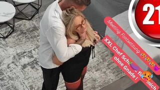 Studentin-Aneta lässt sich vom Chef bumsen