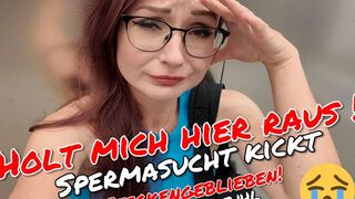 Tiny Emily muss ihre Sperma Sucht befriedigen