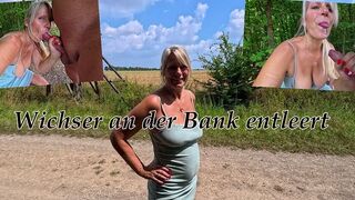 SweetSusiNRW melkt einen Wixxer ab