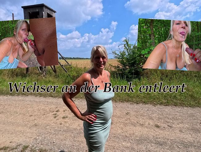 SweetSusiNRW melkt einen Wixxer ab