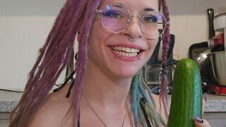 ViGothFox probiert den Gemüse Fick aus