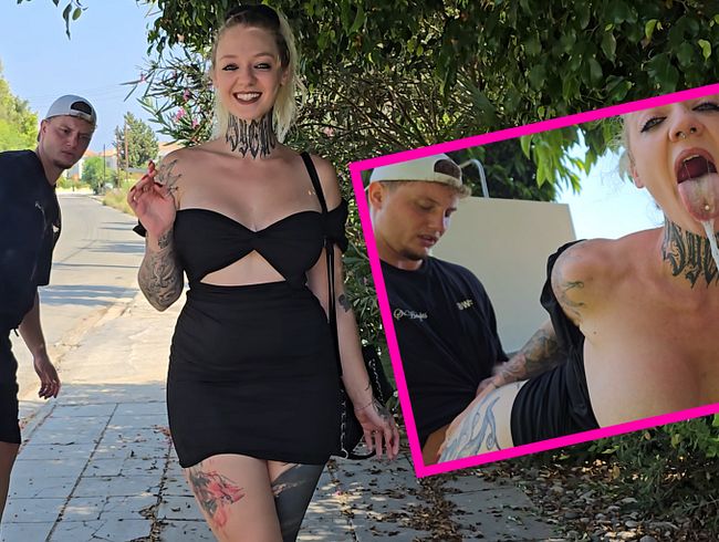 ValeryVenom schleppt im Urlaub gleich 2 Fremde Männer ab