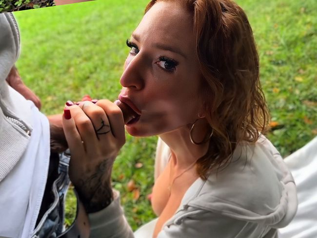 Sexy Rachel @ Erwischt worden beim Waldfick... einfach weiter ficken oder wegrennen?