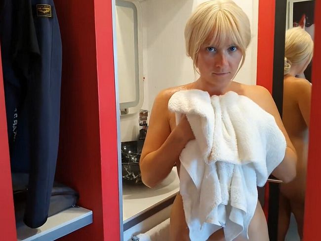 blondes_teen_girl lässt sich vom Stiefvater bumsen und besamen