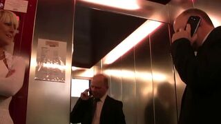 nightkiss-66 @ Er ist ein Fremdgänger aber er hat einen geilen XXL Pimmel