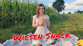 TinyEmily hat auch auf der Wiesn Hunger