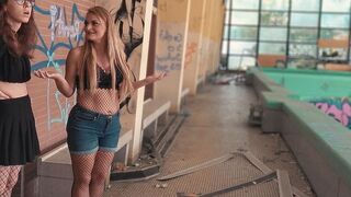 Ich zeige dir meinen geilen Arsch [EmilyAdaireTS]