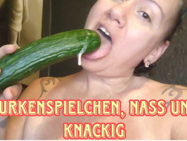 Vivien-Molinas hat Lust auf eine dicke Gurke