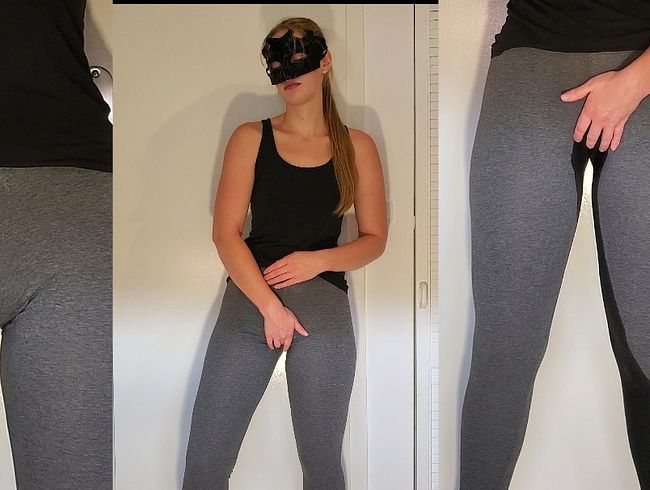 Heiße Cameltoe Spiele mit its-pink-melina + Leggings Piss