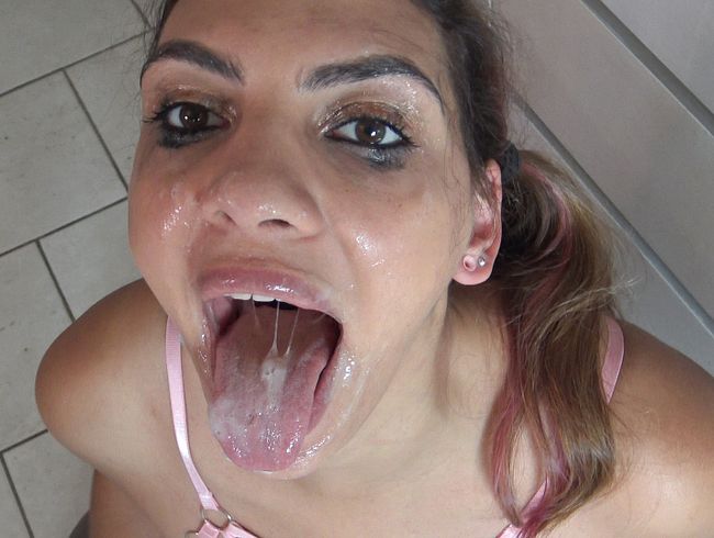 Mila-Hase - Devotes Flittchen will erzogen werden! Deepthroat Training