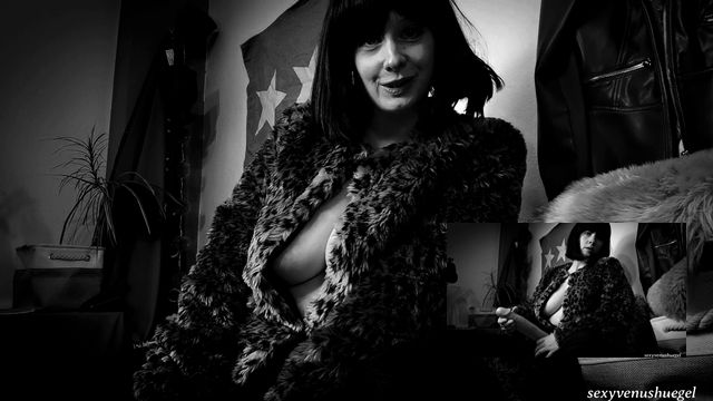 sexyvenushuegel: Zwei geile Pornokino-Gespräche in einem heißen Video