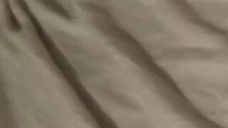 Marypassion fingert sich allein im Bett