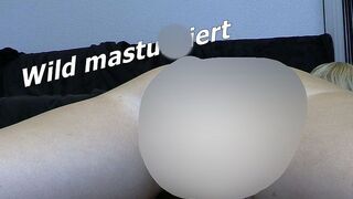 blondehexe masturbiert am liebsten wild
