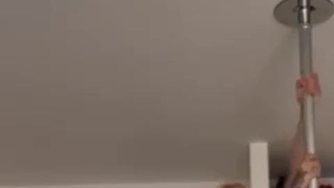 Kimberly-sweet: Wie gut tanze ich an der Stange? Gefällt es dir?