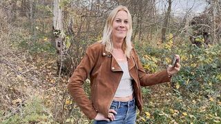 Meine Jeans macht ihn so geil, dass er meinen Arsch ficken will [Miley Weasel]